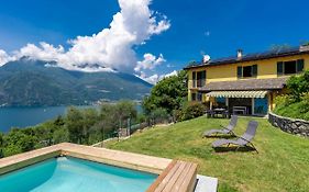 Holiday Home Lacum Lux Resort By Interhome